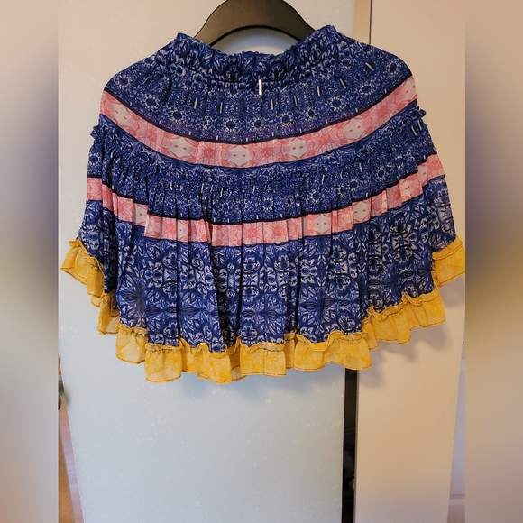 Misa Los Angeles mini skirt. - Picture 2 of 2